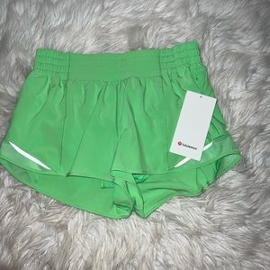 Lululemon hotty hot 2.5 inch hi rise shorts. BRAND NEW WITH TAGS